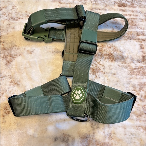 NWOT- Spark Paws Comfort Control No-Pull Dog Harness - Green - Picture 2 of 6